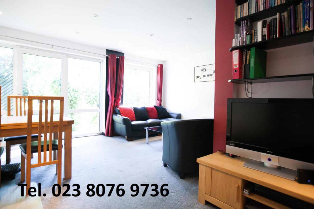 Honest University Apartment 2 Southampton Zewnętrze zdjęcie
