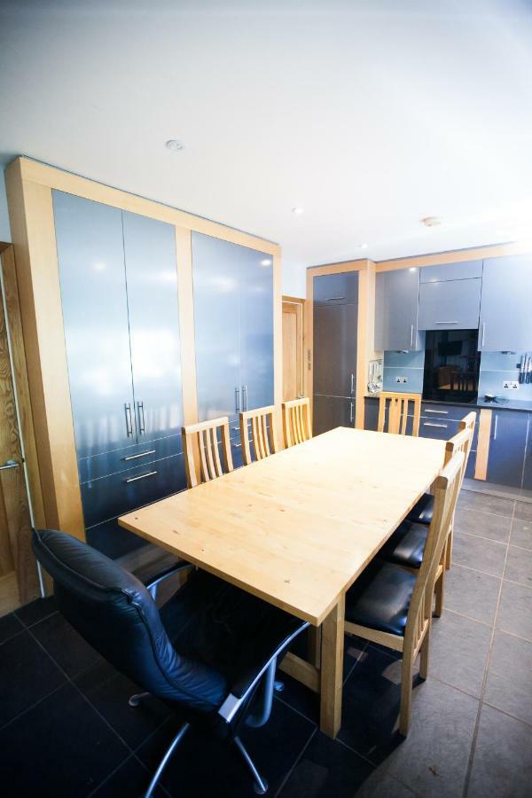 Honest University Apartment 2 Southampton Zewnętrze zdjęcie